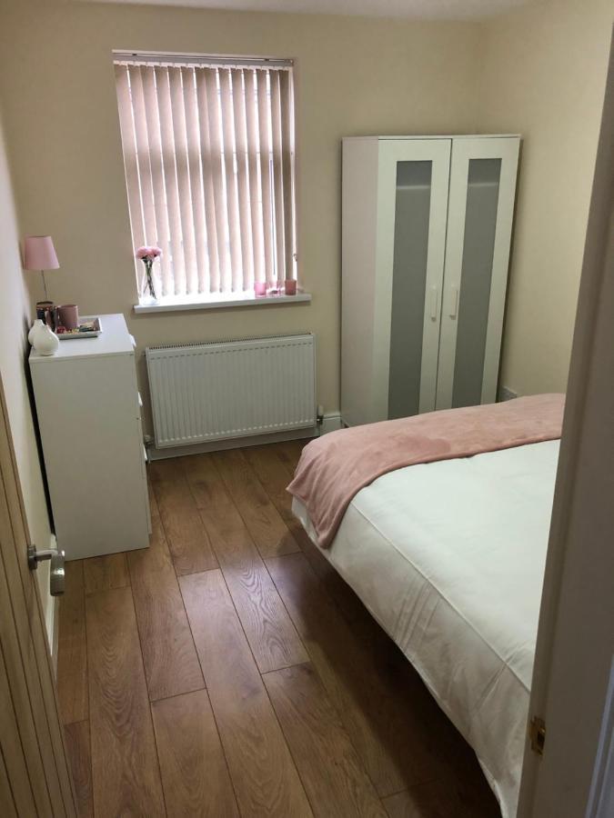 Big Room Rusholme With Tv And Private Bathroom-Parking&Wifi Manchester Exterior photo