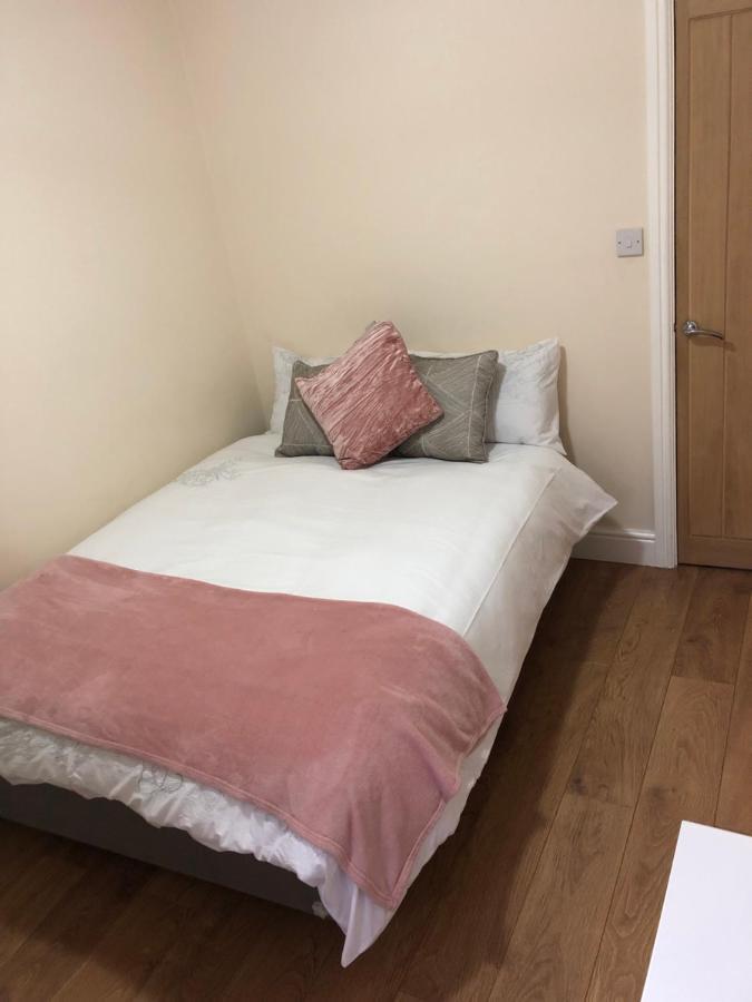Big Room Rusholme With Tv And Private Bathroom-Parking&Wifi Manchester Exterior photo