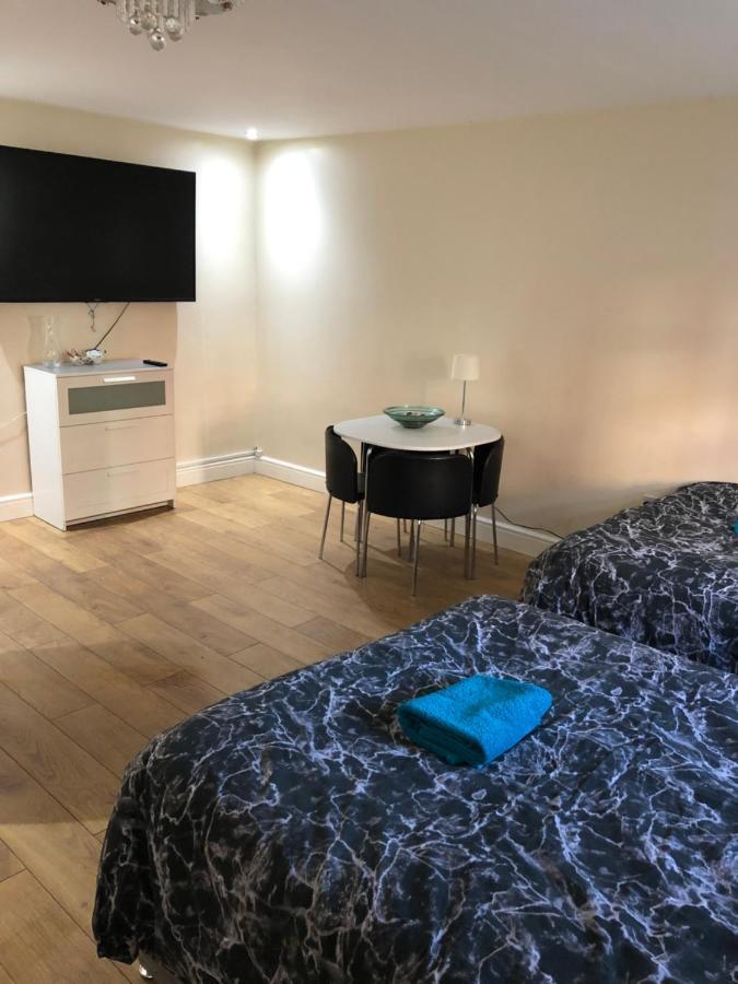 Big Room Rusholme With Tv And Private Bathroom-Parking&Wifi Manchester Exterior photo